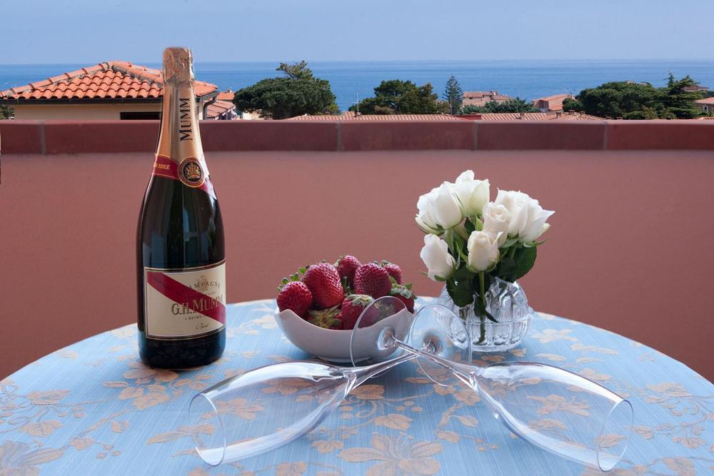 Swiss International Hotel Elba - Il Magnifico Marciana Marina  Εξωτερικό φωτογραφία